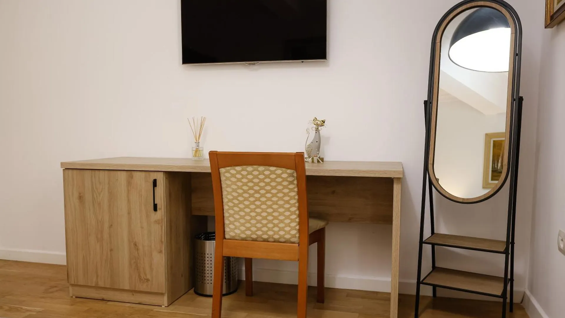 Vila Ferdinand Modern Rooms In Tirana'S Center Hotel Tirana